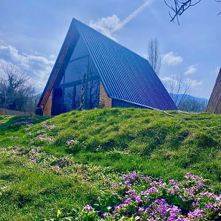 Honey - With Hot Pool Chalet *